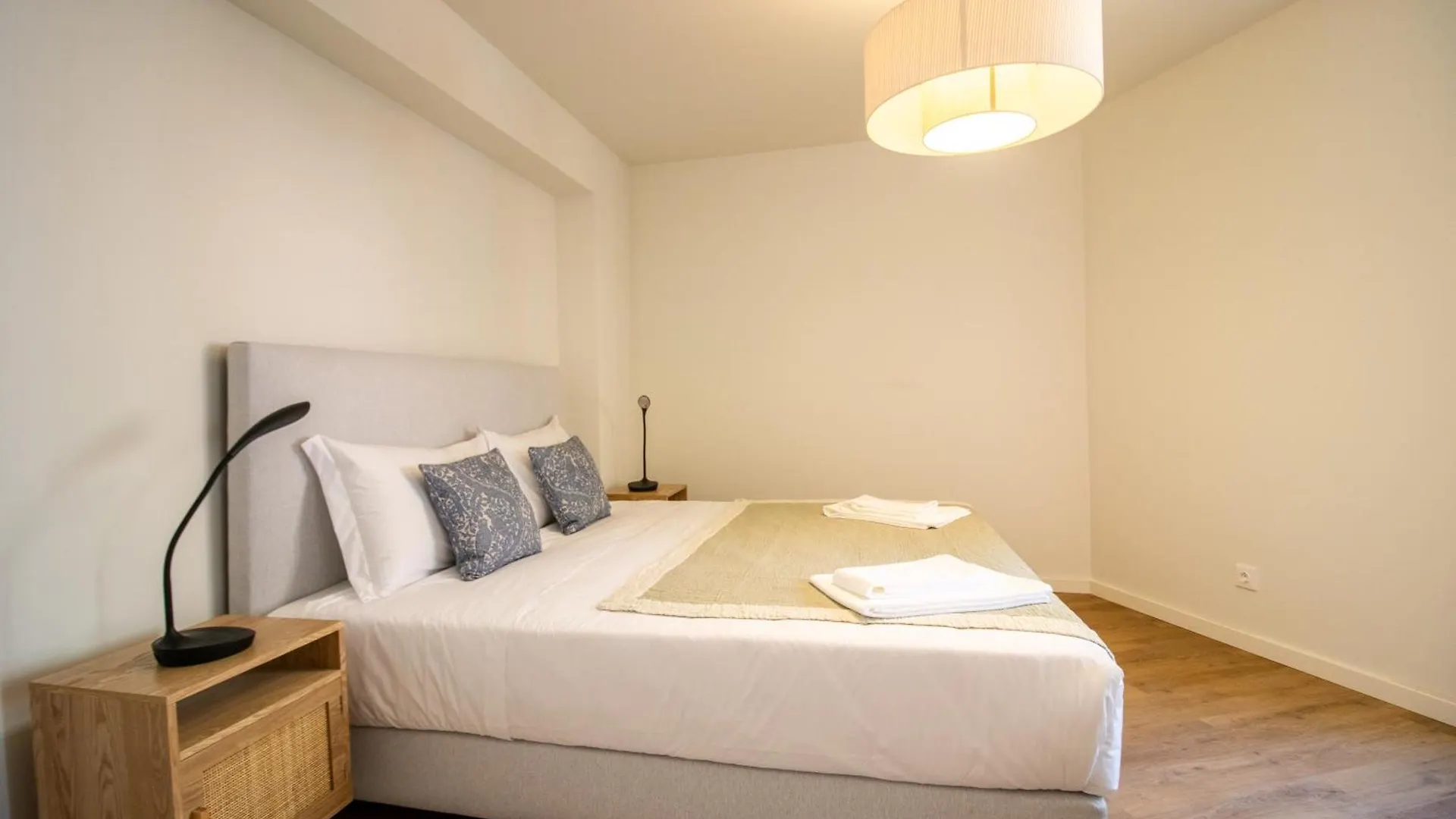 Reference Apartment T0 Lisbon